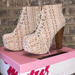 Jeffrey Campbell Heals